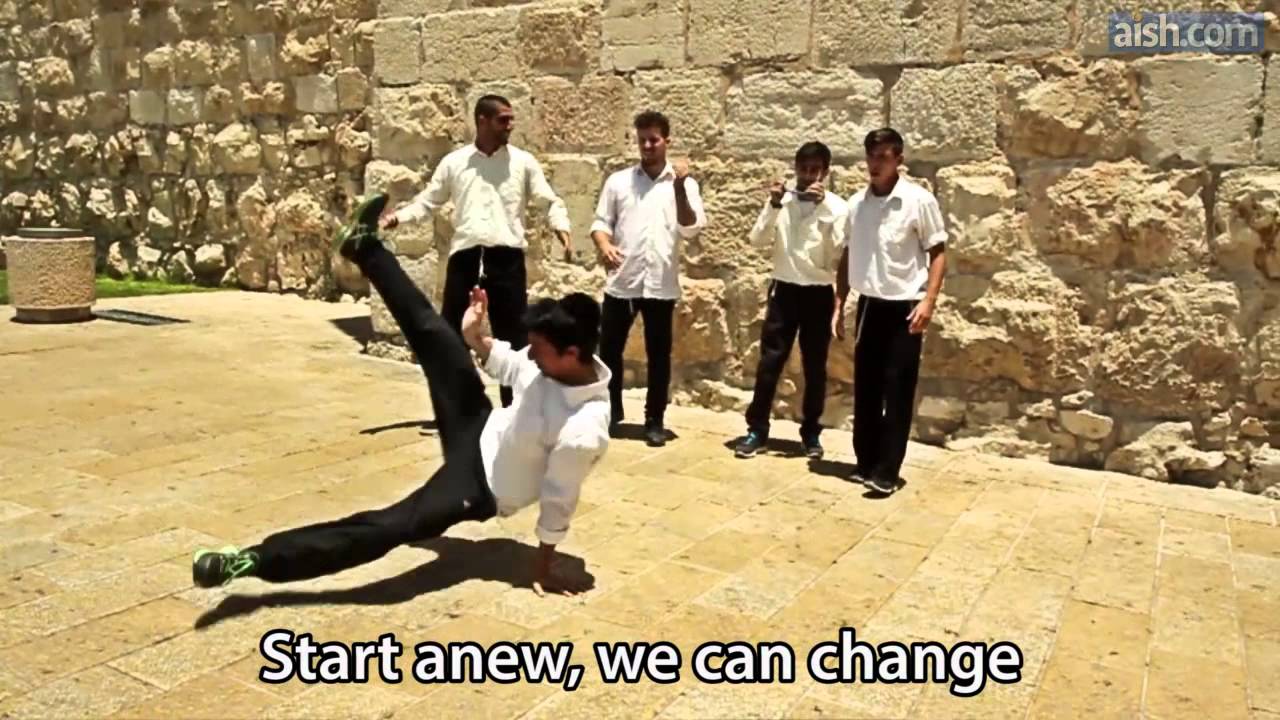 Get Clarity: Rosh Hashanah Music Video