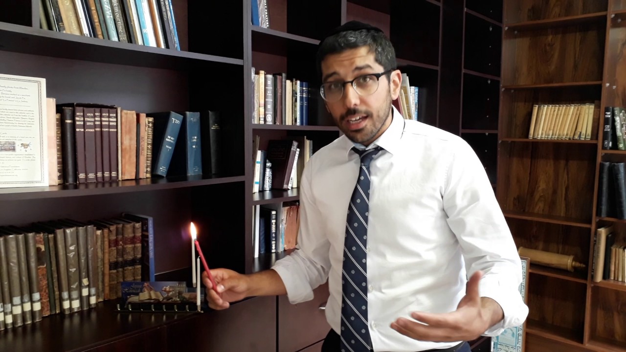 How to Light Hannukah Candles (Sephardic Tradition)